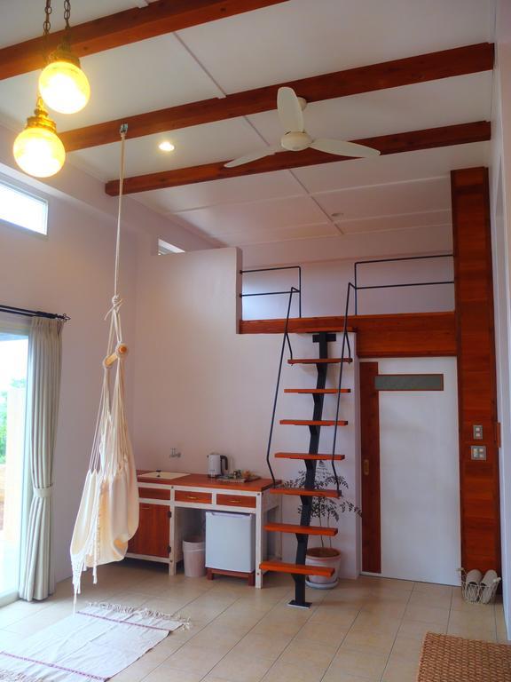 国頭郡 ソモス Bed & Breakfast エクステリア 写真