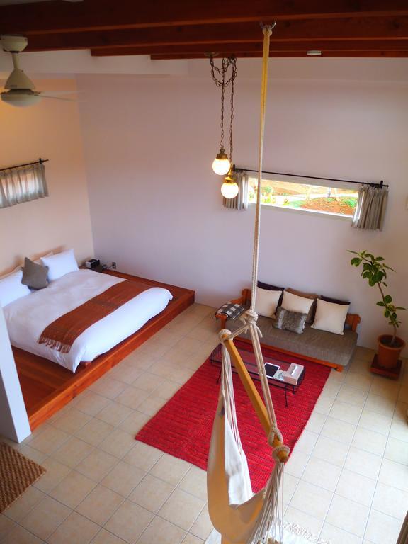 国頭郡 ソモス Bed & Breakfast エクステリア 写真