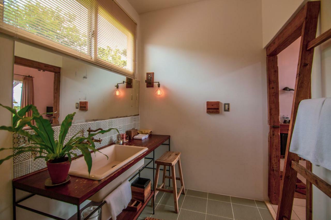国頭郡 ソモス Bed & Breakfast エクステリア 写真