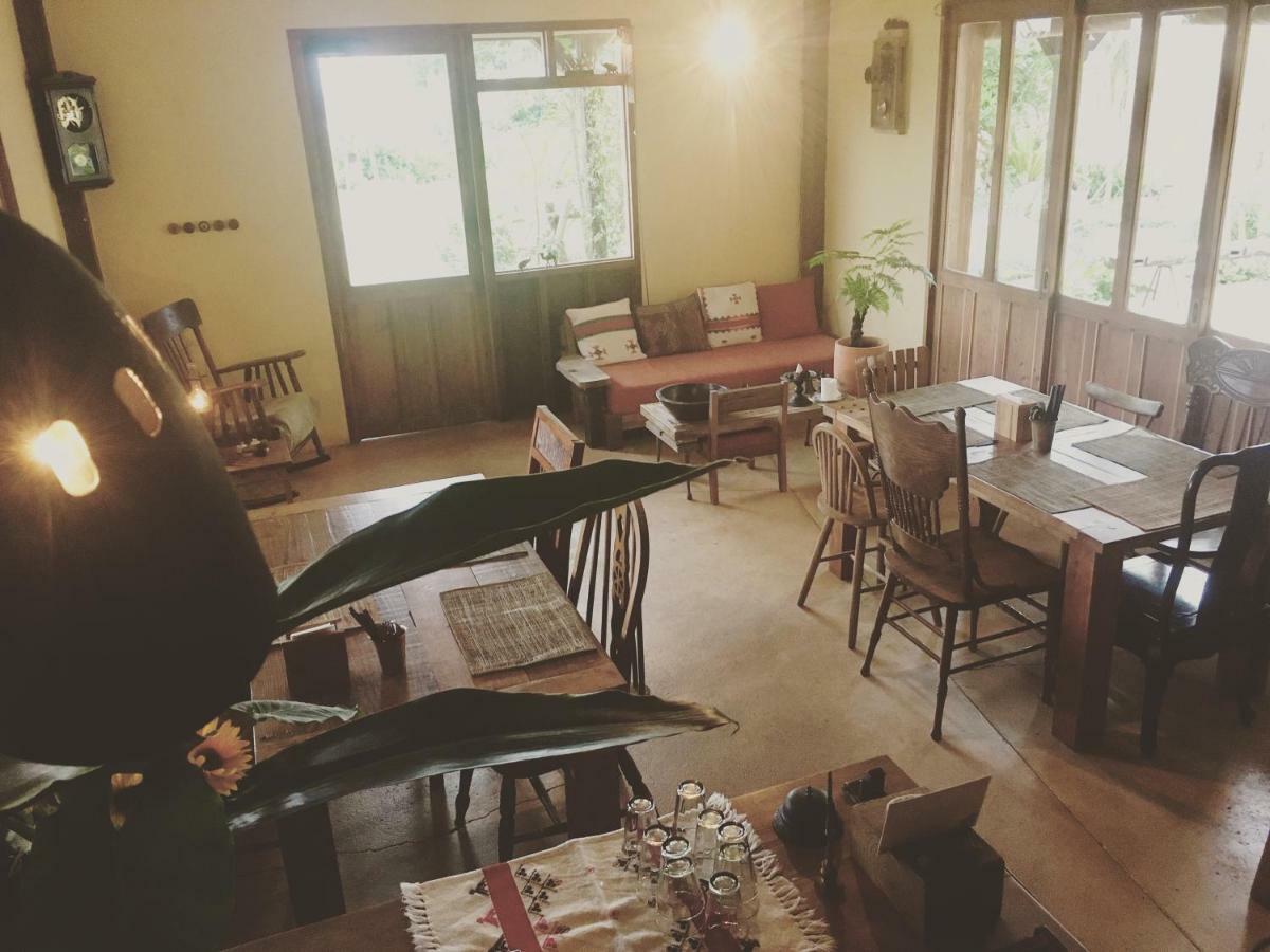 国頭郡 ソモス Bed & Breakfast エクステリア 写真